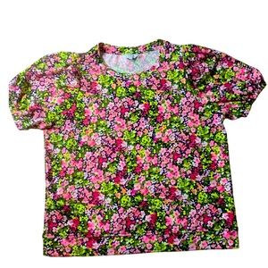 CROWN & IVY NWOT Vibrant Floral Short Sleeve Shirt - Size Medium